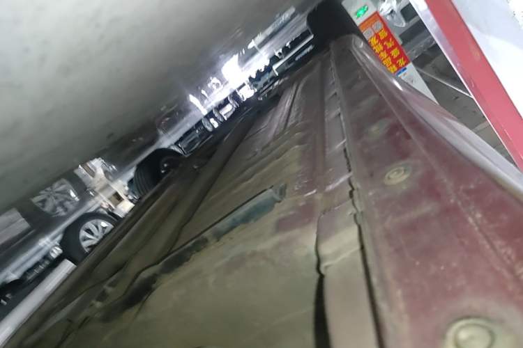 Used Nissan Tiida 2016 1.6L CVT Cool Dynamic Edition Left Side Sill