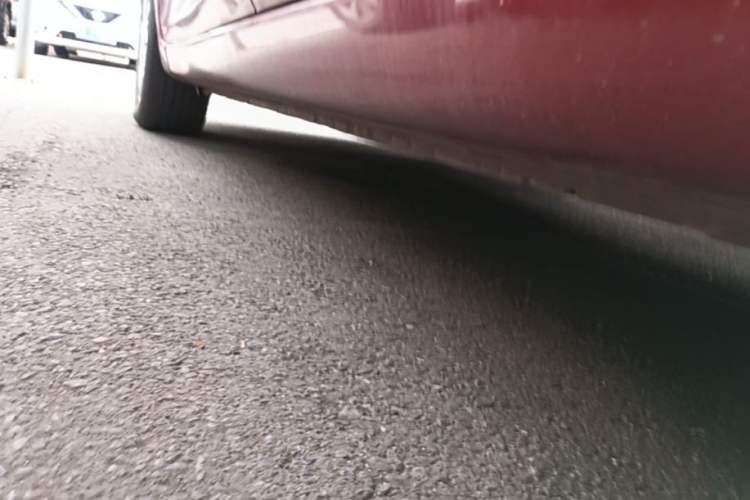 Used Nissan Tiida 2016 1.6L CVT Cool Dynamic Edition Left Side Sill