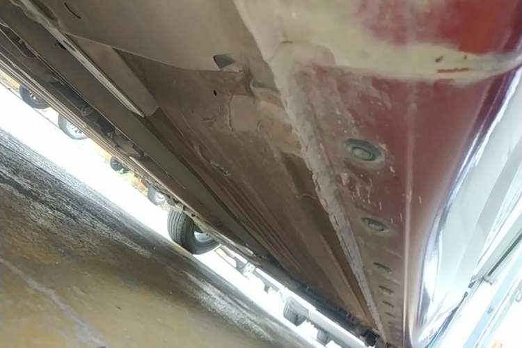 Used Nissan Tiida 2016 1.6L CVT Smart Drive Edition Left Side Sill
