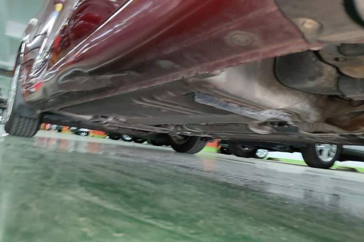 Used Nissan Tiida 2016 1.6L CVT Cool Dynamic Edition Left Side Sill