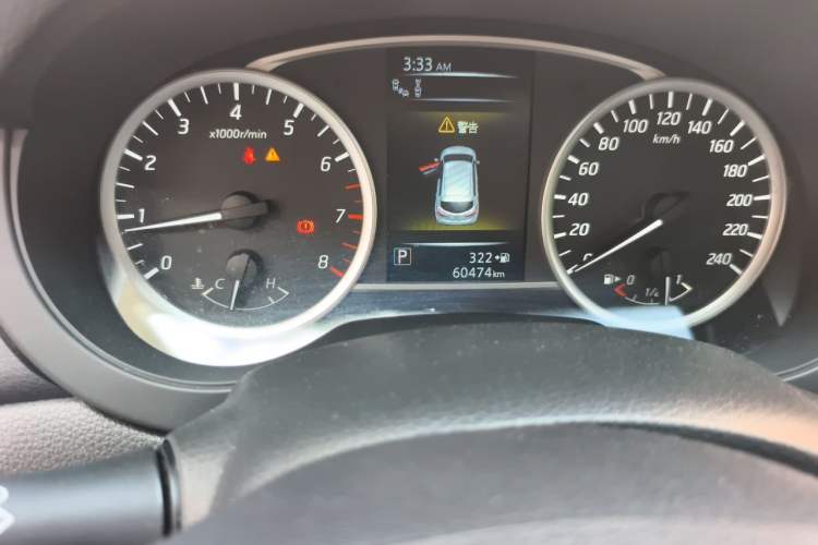 Used Nissan Tiida 2016 1.6L CVT Smart Drive Edition Odometer Close Up