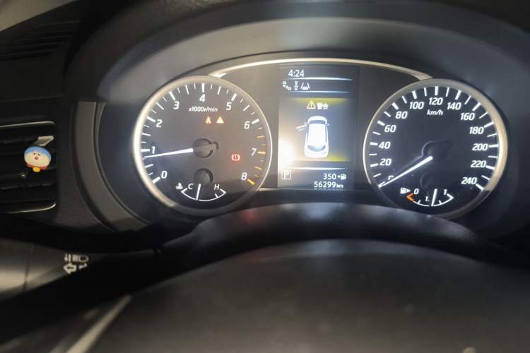 Used Nissan Tiida 2016 1.6L CVT Smart Drive Edition Odometer Close Up