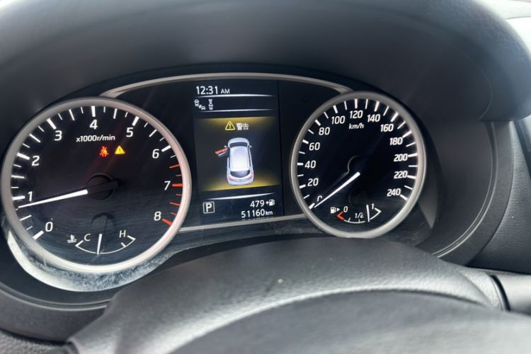 Used Nissan Tiida 2016 1.6L CVT Smart Drive Edition Odometer Close Up