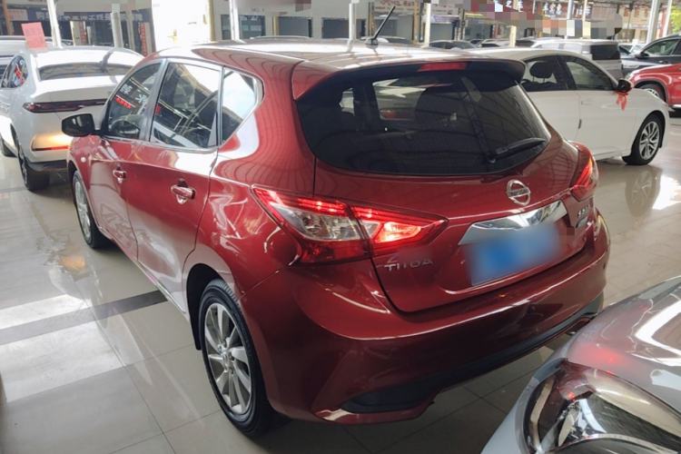 Used Nissan Tiida 2016 1.6L CVT Cool Dynamic Edition Rear Left 45 Deg