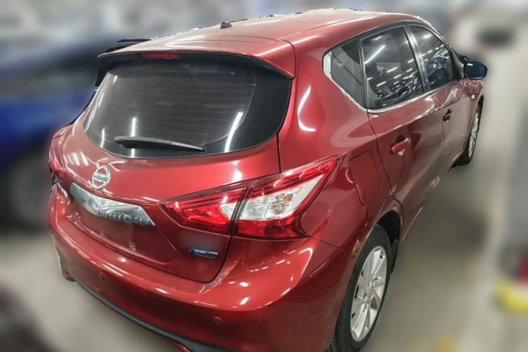 Used Nissan Tiida 2016 1.6L CVT Cool Dynamic Edition Rear Right 45 Deg