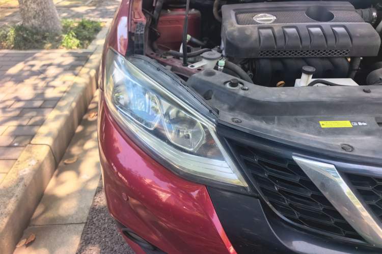 Used Nissan Tiida 2016 1.6L CVT Smart Drive Edition Right Front Headlight