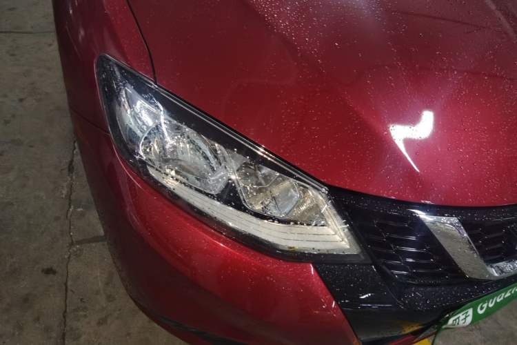 Used Nissan Tiida 2016 1.6L CVT Smart Drive Edition Right Front Headlight