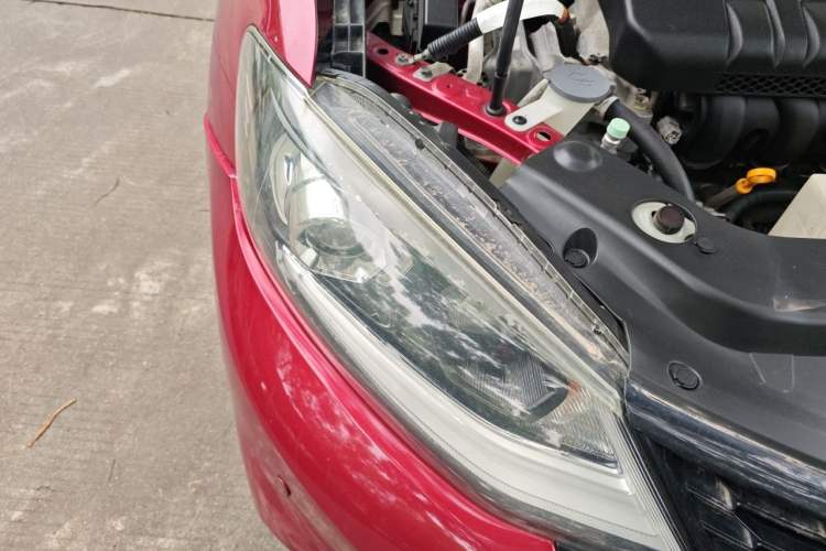 Used Nissan Tiida 2016 1.6L CVT ZhiZun Edition Right Front Headlight