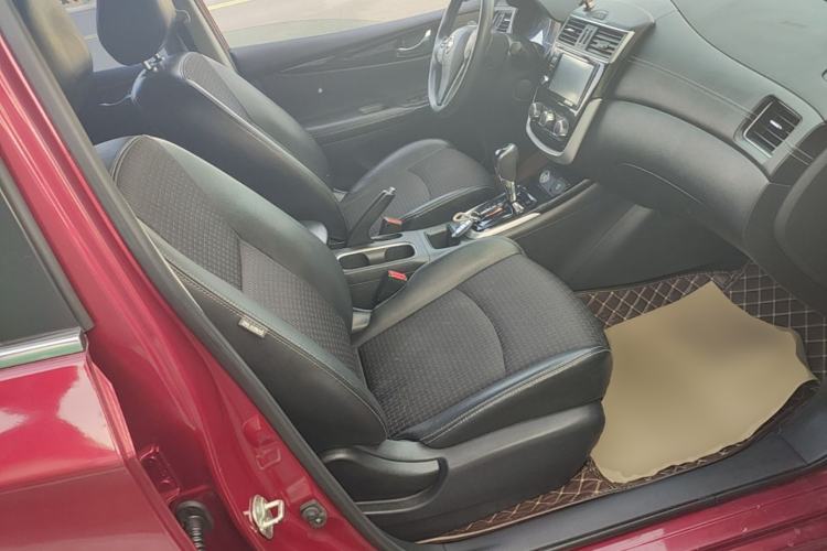 Used Nissan Tiida 2016 1.6L CVT Smart Drive Edition Right Front Seat