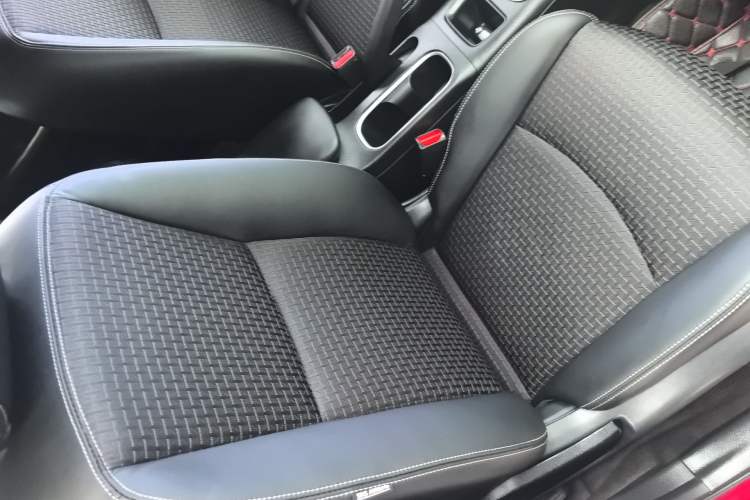 Used Nissan Tiida 2016 1.6L CVT Smart Drive Edition Right Front Seat