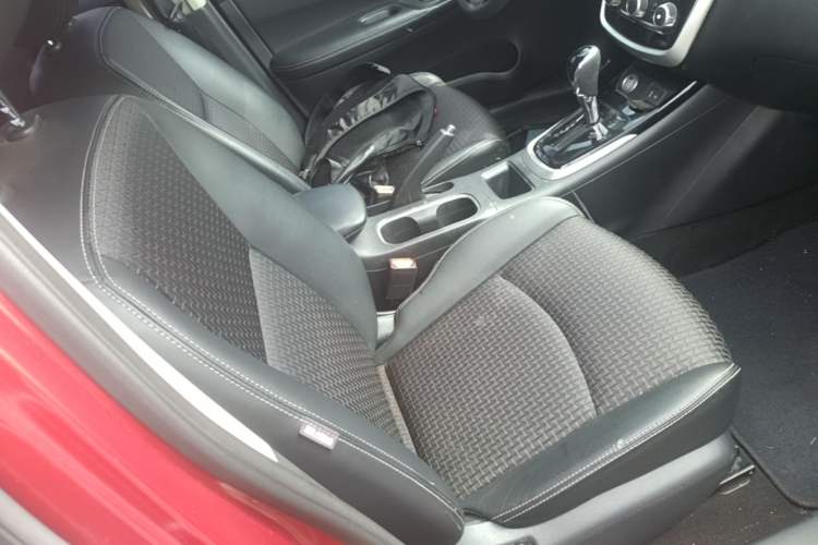 Used Nissan Tiida 2016 1.6L CVT Smart Drive Edition Right Front Seat