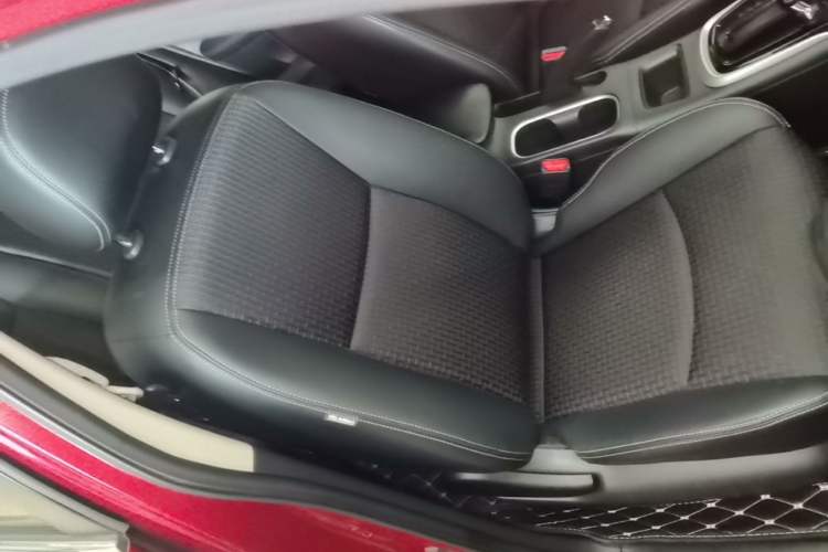 Used Nissan Tiida 2016 1.6L CVT Smart Drive Edition Right Front Seat