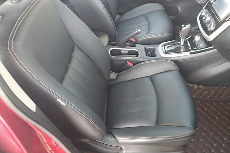 Used Nissan Tiida 2016 1.6L CVT Smart Drive Edition Right Front Seat