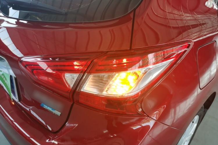 Used Nissan Tiida 2016 1.6L CVT Cool Dynamic Edition Right Rear Taillight