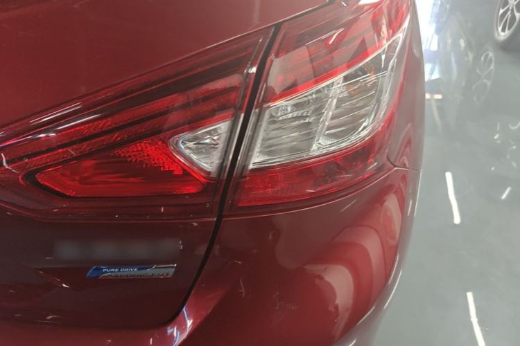 Used Nissan Tiida 2016 1.6L CVT Smart Drive Edition Right Rear Taillight