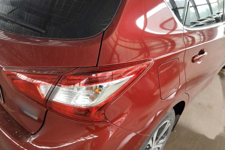 Used Nissan Tiida 2016 1.6L CVT Smart Drive Edition Right Rear Taillight