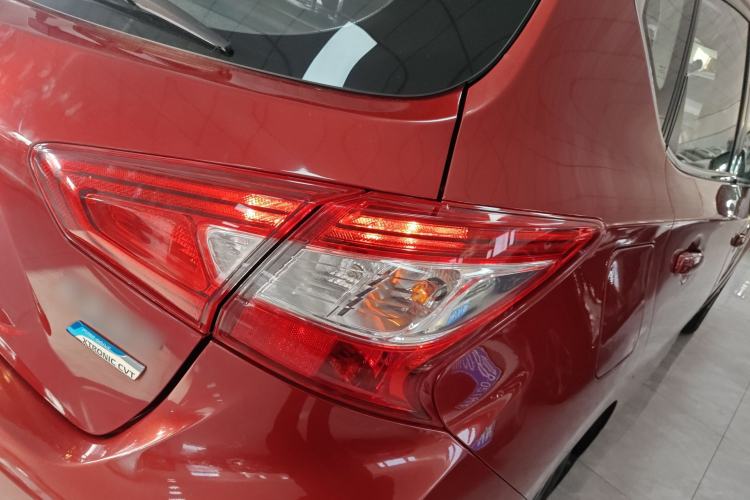 Used Nissan Tiida 2016 1.6L CVT ZhiZun Edition Right Rear Taillight