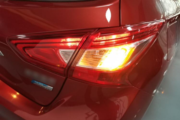 Used Nissan Tiida 2016 1.6L CVT ZhiZun Edition Right Rear Taillight