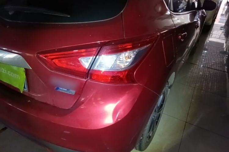 Used Nissan Tiida 2016 1.6L CVT Smart Drive Edition Right Rear Taillight