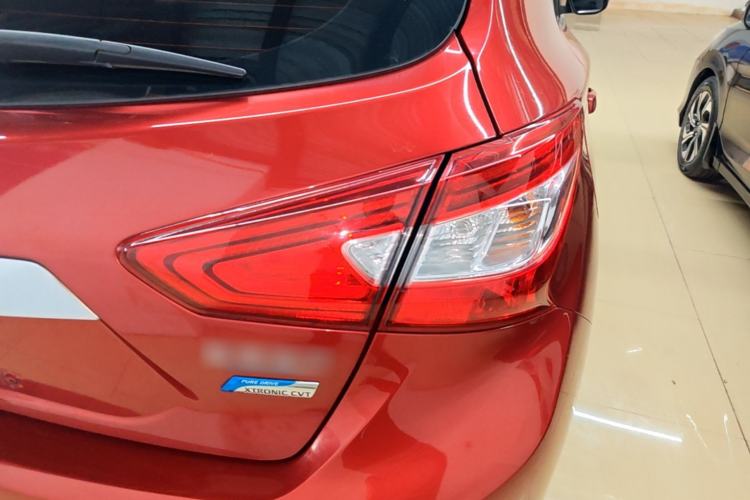 Used Nissan Tiida 2016 1.6L CVT Smart Drive Edition Right Rear Taillight