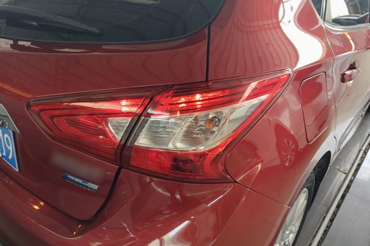 Used Nissan Tiida 2016 1.6L CVT Cool Dynamic Edition Right Rear Taillight