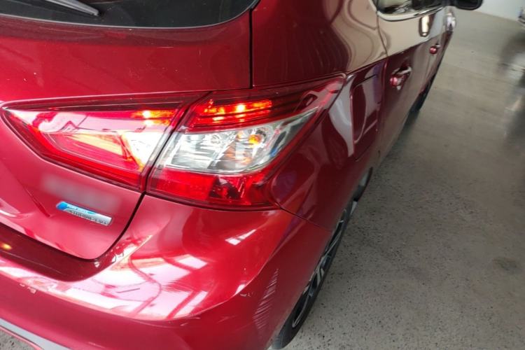 Used Nissan Tiida 2016 1.6L CVT Smart Drive Edition Right Rear Taillight