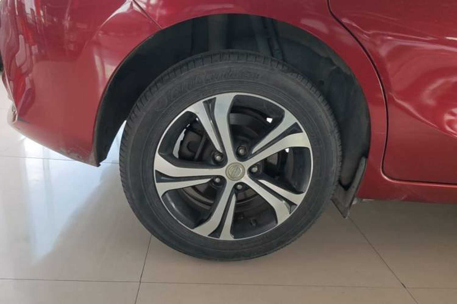 Used Nissan Tiida 2016 1.6L CVT Smart Drive Edition Right Rear Wheel Hub