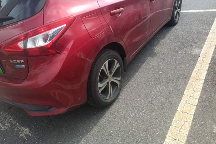 Used Nissan Tiida 2016 1.6L CVT Smart Drive Edition Right Rear Wheel Hub