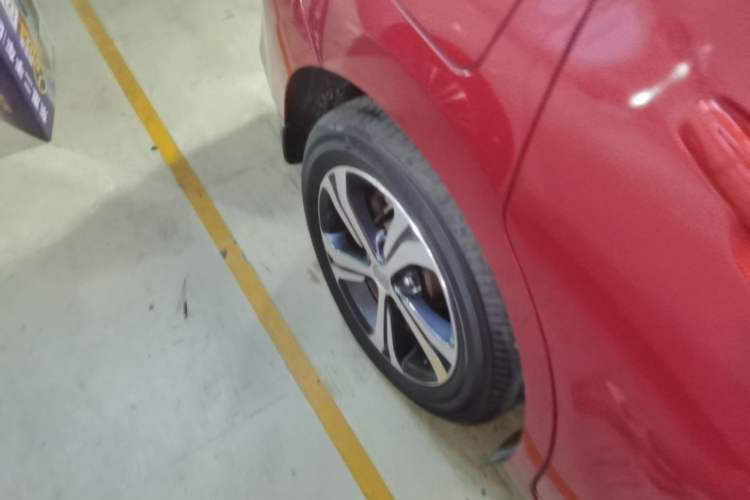 Used Nissan Tiida 2016 1.6L CVT Smart Drive Edition Right Rear Wheel Hub