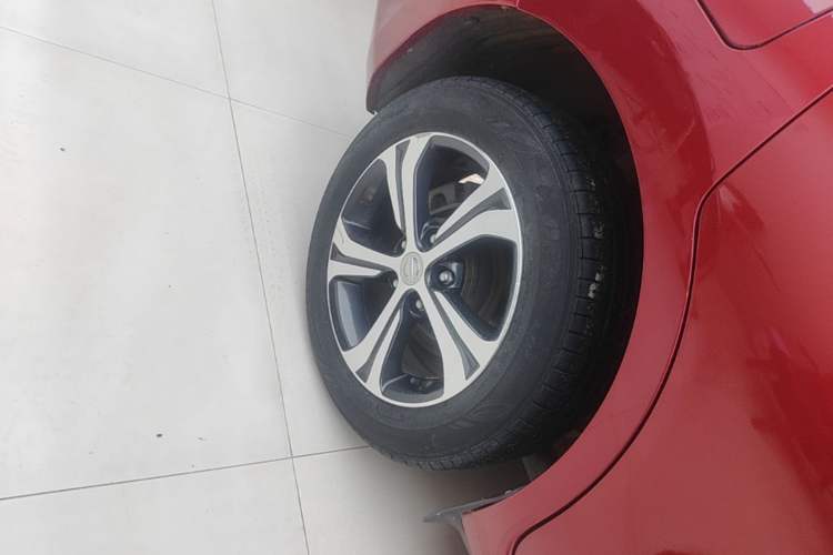 Used Nissan Tiida 2016 1.6L CVT Smart Drive Edition Right Rear Wheel Hub