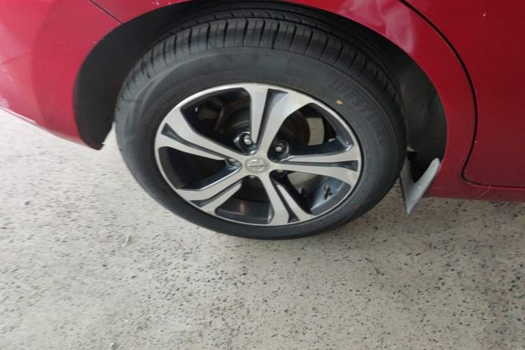 Used Nissan Tiida 2016 1.6L CVT Smart Drive Edition Right Rear Wheel Hub
