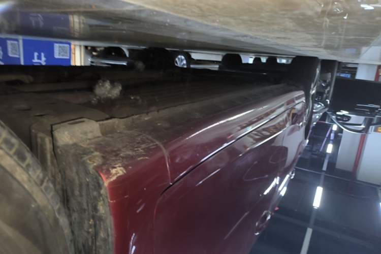 Used Nissan Tiida 2016 1.6L CVT Smart Drive Edition Right Side Sill