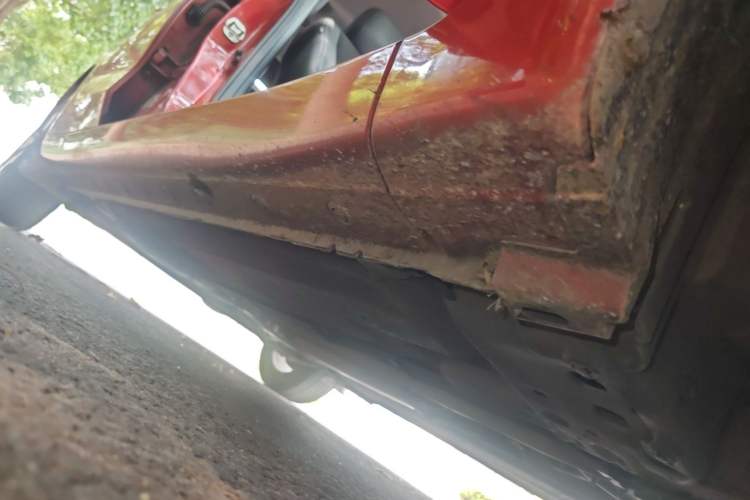 Used Nissan Tiida 2016 1.6L CVT Smart Drive Edition Right Side Sill
