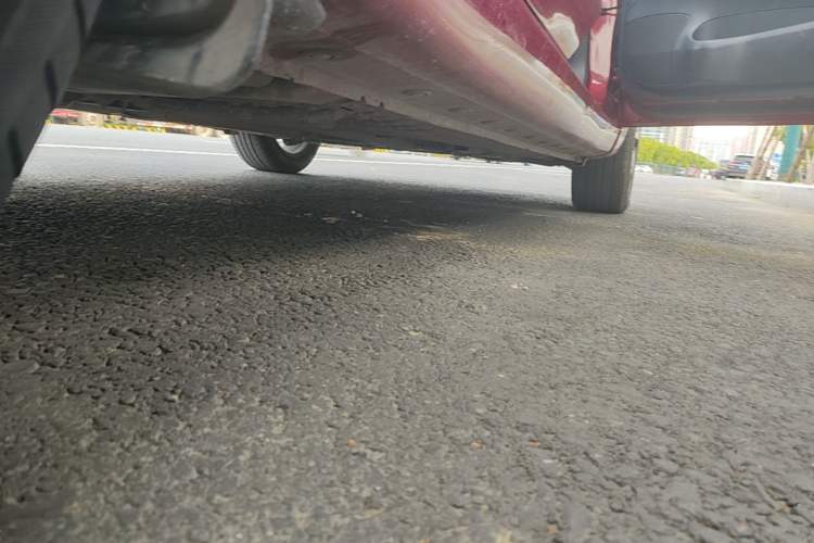 Used Nissan Tiida 2016 1.6L CVT Smart Drive Edition Right Side Sill