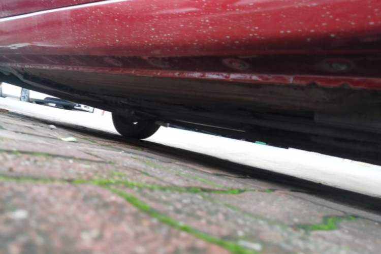Used Nissan Tiida 2016 1.6L CVT Smart Drive Edition Right Side Sill