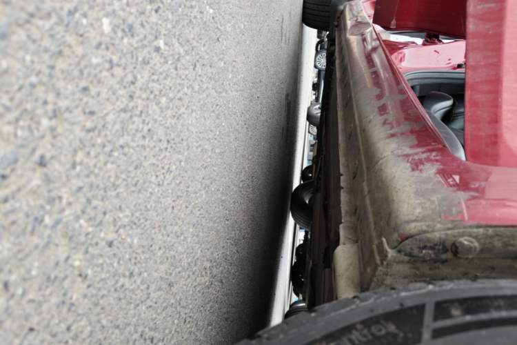 Used Nissan Tiida 2016 1.6L CVT Smart Drive Edition Right Side Sill