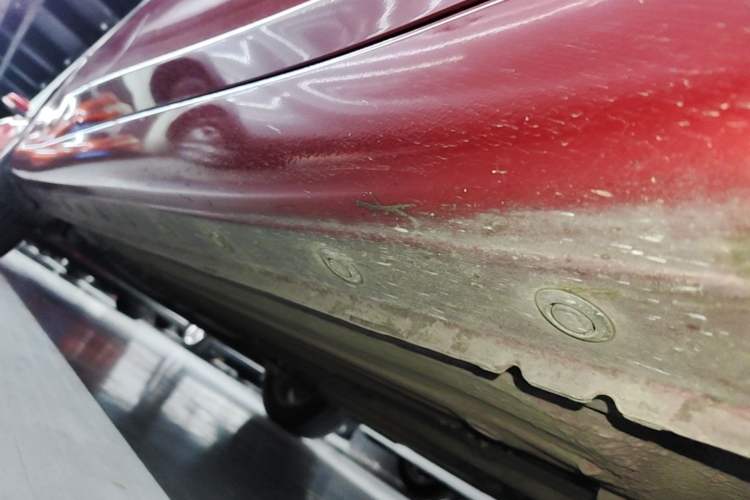 Used Nissan Tiida 2016 1.6L CVT Cool Dynamic Edition Right Side Sill