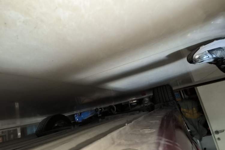 Used Nissan Tiida 2016 1.6L CVT Cool Dynamic Edition Right Side Sill
