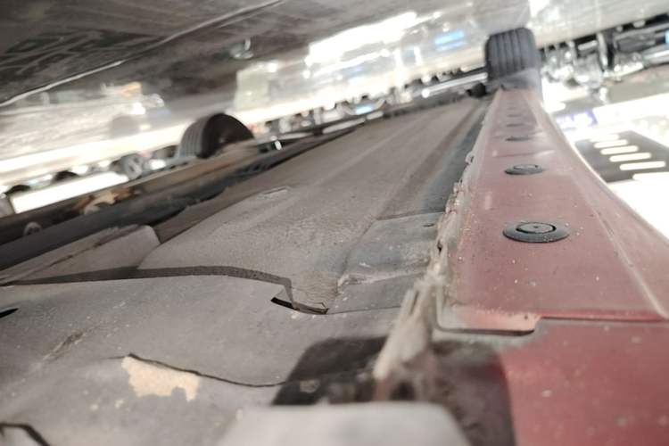 Used Nissan Tiida 2016 1.6L CVT Smart Drive Edition Right Side Sill