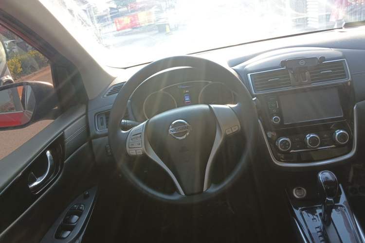 Used Nissan Tiida 2016 1.6L CVT Smart Drive Edition Steering Wheel