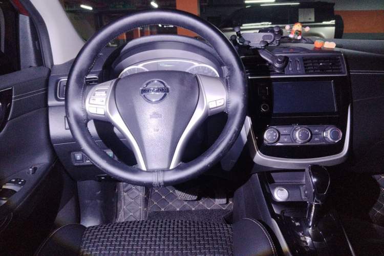 Used Nissan Tiida 2016 1.6L CVT Smart Drive Edition Steering Wheel