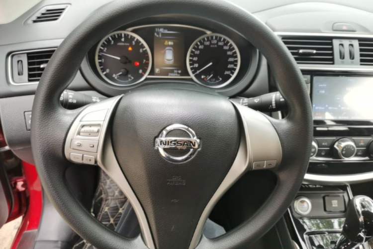 Used Nissan Tiida 2016 1.6L CVT Smart Drive Edition Steering Wheel