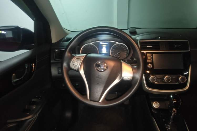 Used Nissan Tiida 2016 1.6L CVT Smart Drive Edition Steering Wheel
