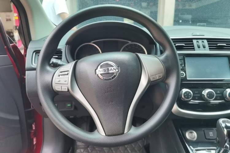 Used Nissan Tiida 2016 1.6L CVT Smart Drive Edition Steering Wheel