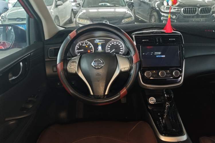 Used Nissan Tiida 2016 1.6L CVT Smart Drive Edition Steering Wheel