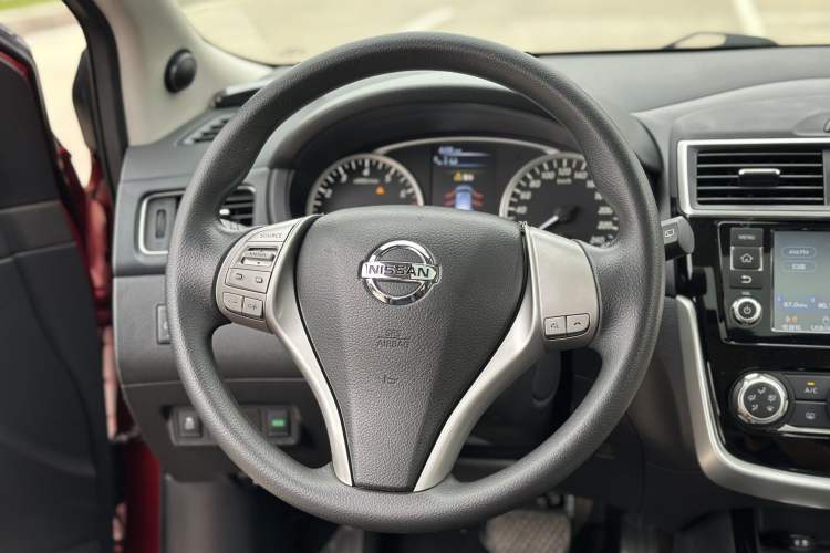 Used Nissan Tiida 2016 1.6L CVT Smart Drive Edition Steering Wheel