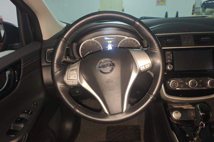 Used Nissan Tiida 2016 1.6L CVT Smart Drive Edition Steering Wheel