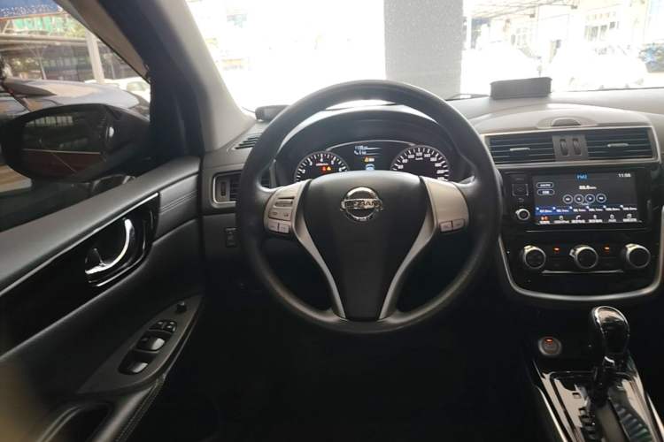 Used Nissan Tiida 2016 1.6L CVT Smart Drive Edition Steering Wheel