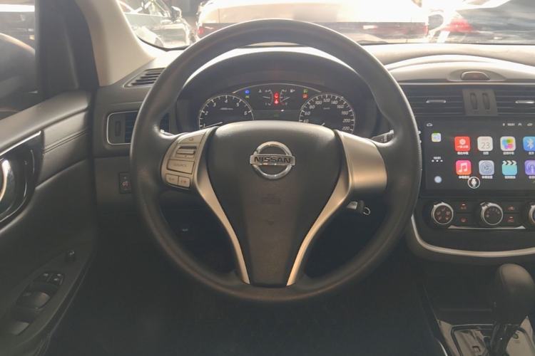 Used Nissan Tiida 2016 1.6L CVT Cool Dynamic Edition Steering Wheel