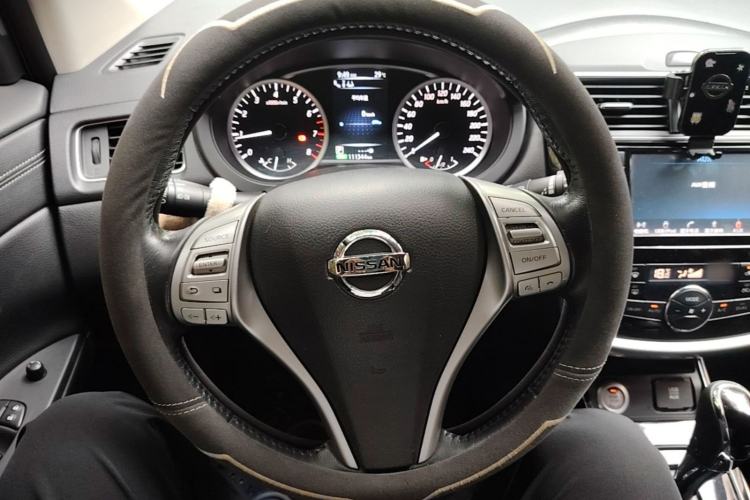 Used Nissan Tiida 2016 1.6L CVT ZhiZun Edition Steering Wheel